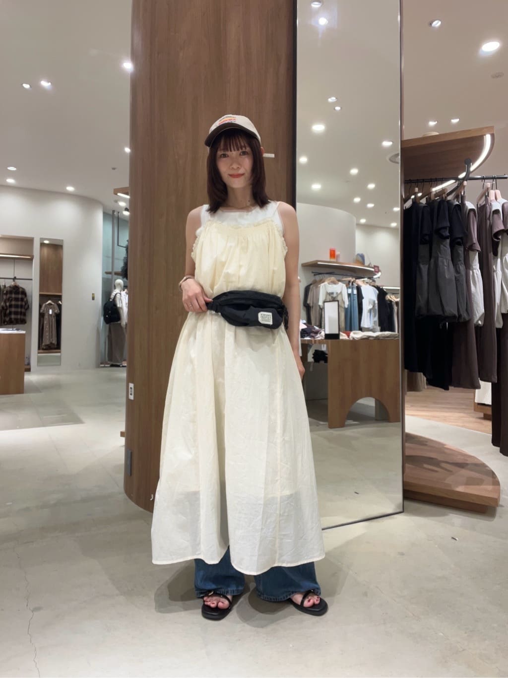 Discoat | 胸ギャザーキャミワンピース | Rakuten Fashion(楽天