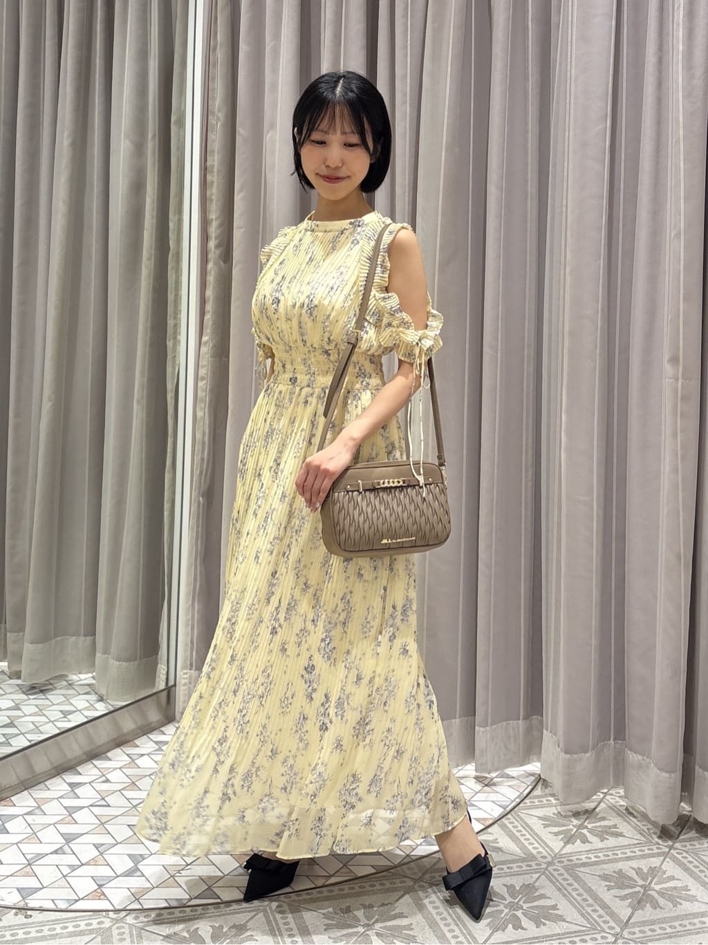 JILL by JILL STUART | プリーツフリルフラワーワンピース | Rakuten