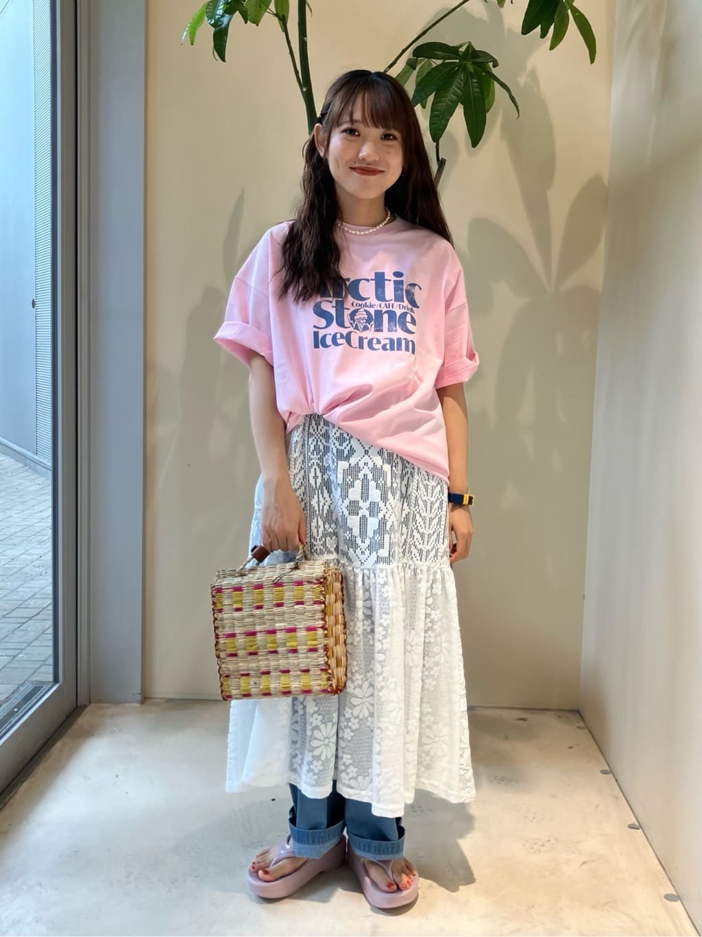 FREAK’S STOREの<機能性素材>LOVE POP STUDIO ICE CREAM SHOP ロゴ Tシャツ 限定展開を使ったコーディネートを紹介します。｜Rakuten Fashion(楽天ファッション／旧楽天ブランドアベニュー)7308835