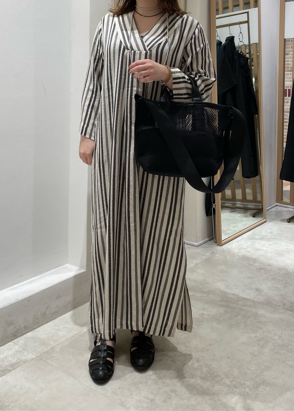 ear PAPILLONNERのリネンライクストライプワンピース【SUM1 STYLE】を使ったコーディネートを紹介します。｜Rakuten Fashion(楽天ファッション／旧楽天ブランドアベニュー)7309069