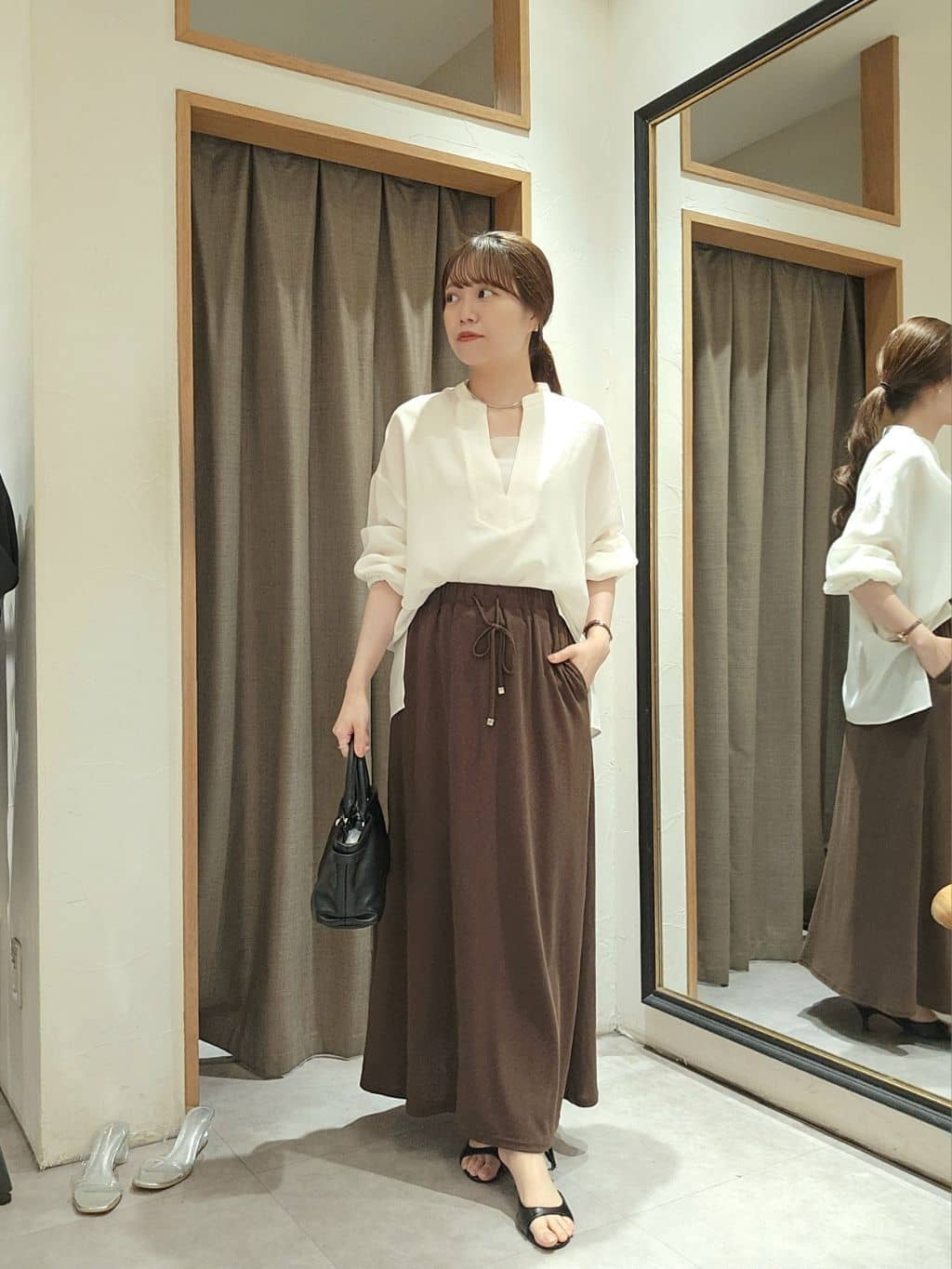 COLLAGE GALLARDAGALANTEの【夏にも着れる長袖/涼しく体型カバー 