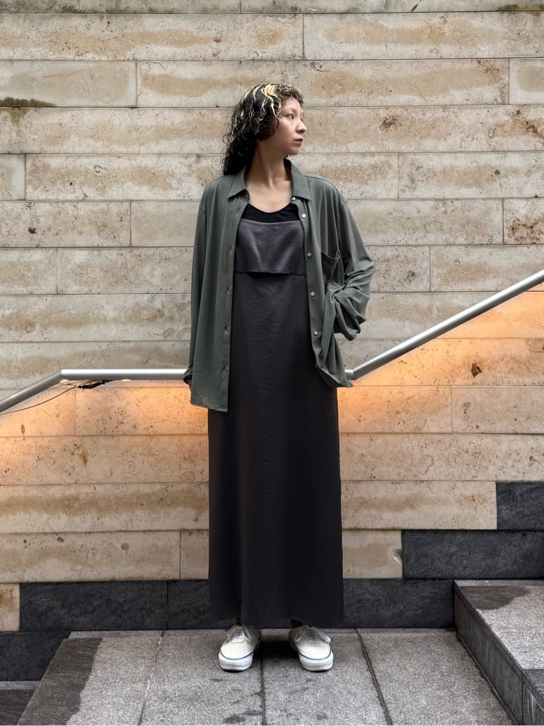 UNITED ARROWS 6（ROKU）スリットワンピース チャコールグレー UNITED ARROWS 6（ROKU）スリットワンピース チャコールグレー - メルカリ