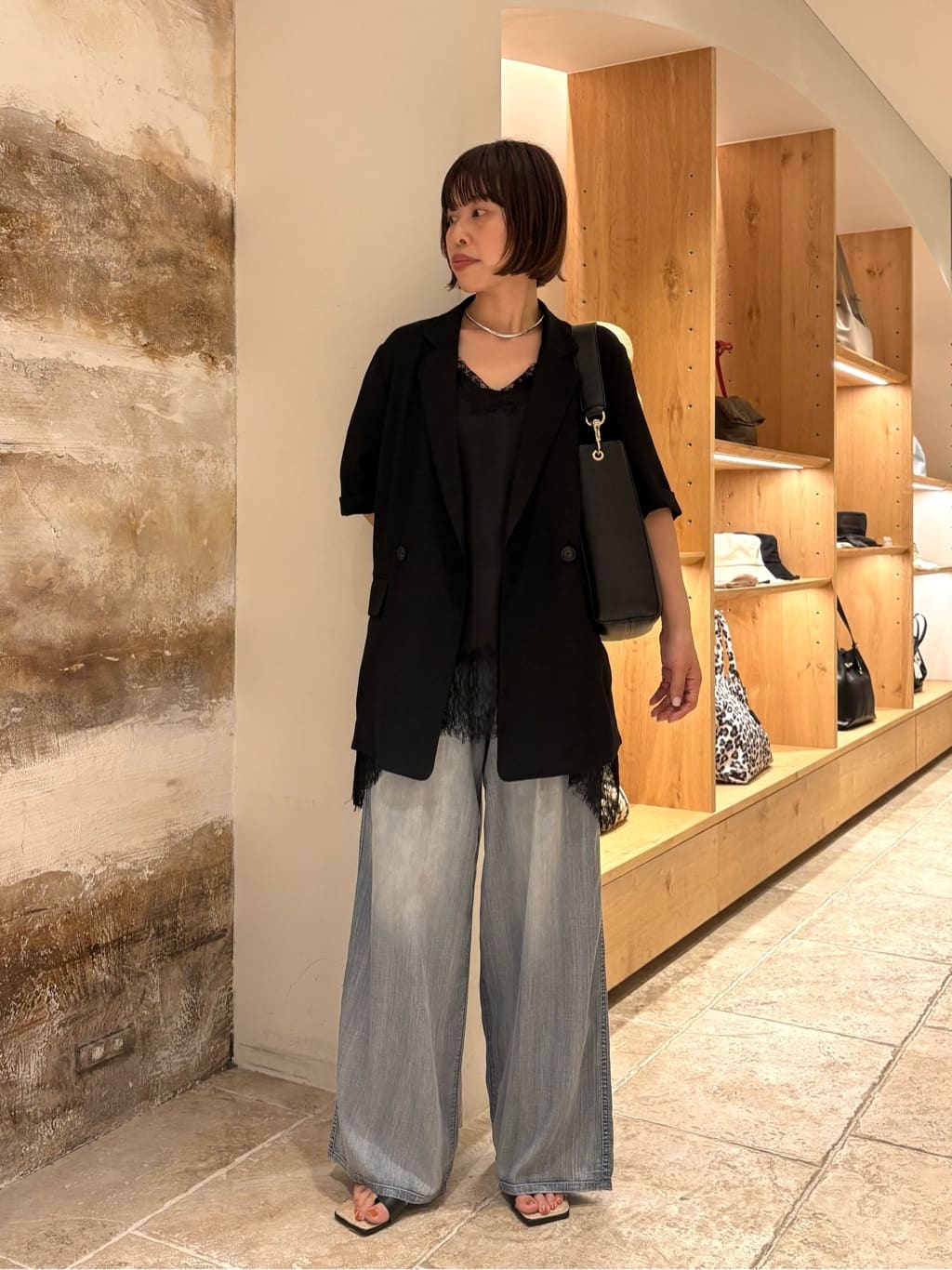 GALLARDAGALANTEの<GLOW 7月号掲載アイテム>【2サイズ展開】ハーフスリーブジャケットを使ったコーディネートを紹介します。｜Rakuten Fashion(楽天ファッション／旧楽天ブランドアベニュー)7323226