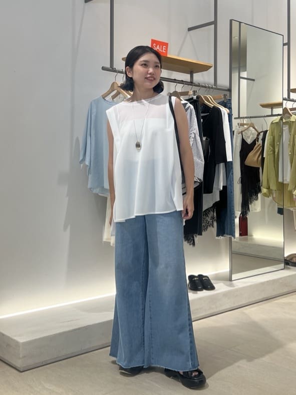GALLARDAGALANTEのバックフレアカットソーを使ったコーディネートを紹介します。｜Rakuten Fashion(楽天ファッション／旧楽天ブランドアベニュー)7324786