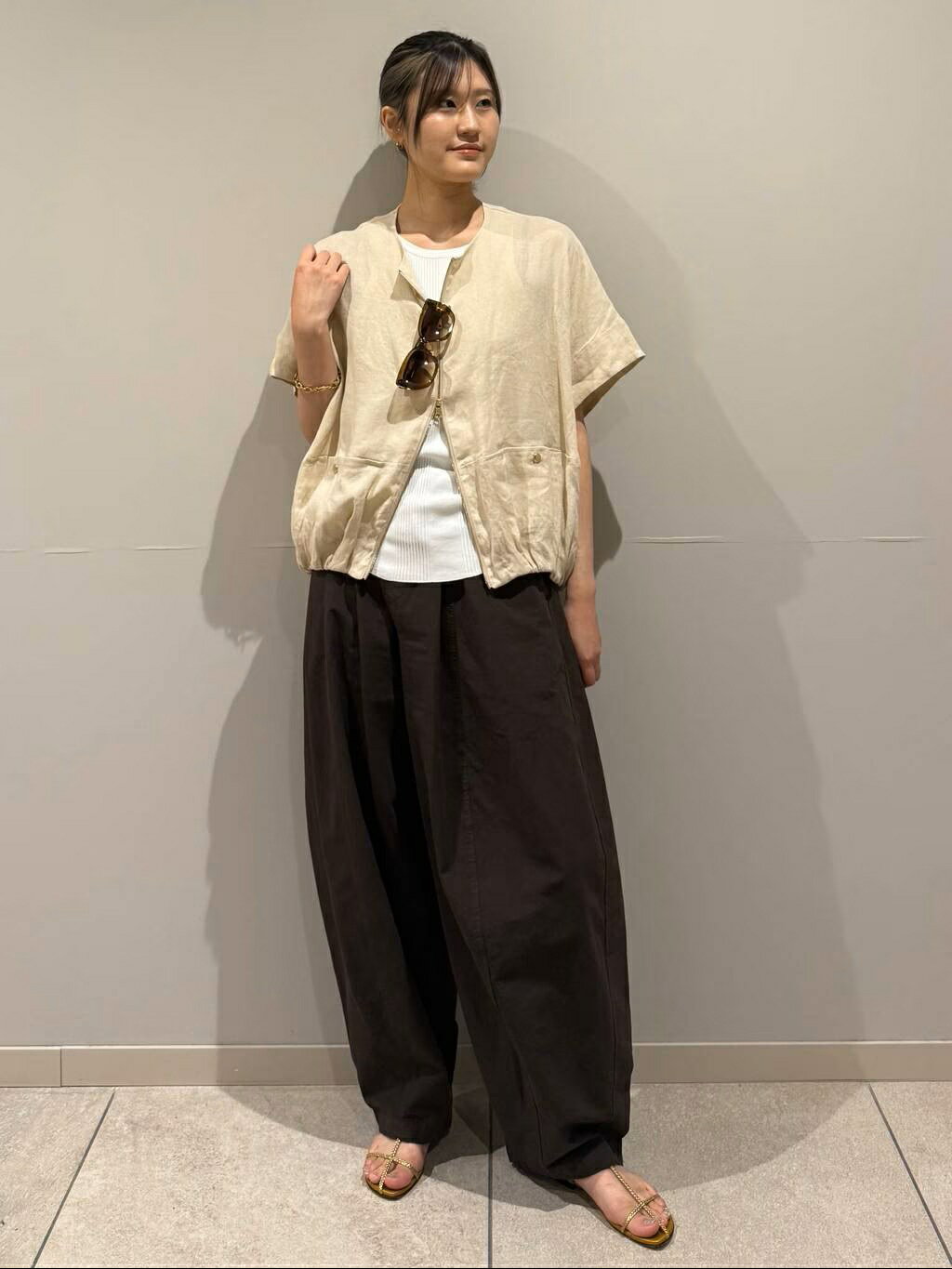 Curensology | フレンチリネンジップブラウス | Rakuten Fashion(楽天