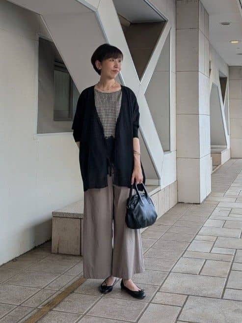 BEARDSLEY | 裾レースリネンブラウス | Rakuten Fashion(楽天