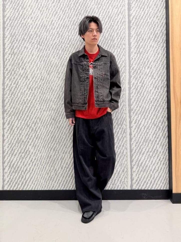 Levi's | BLUETAB(TM) ワイドプリーツ CROP ジーンズ ブラック