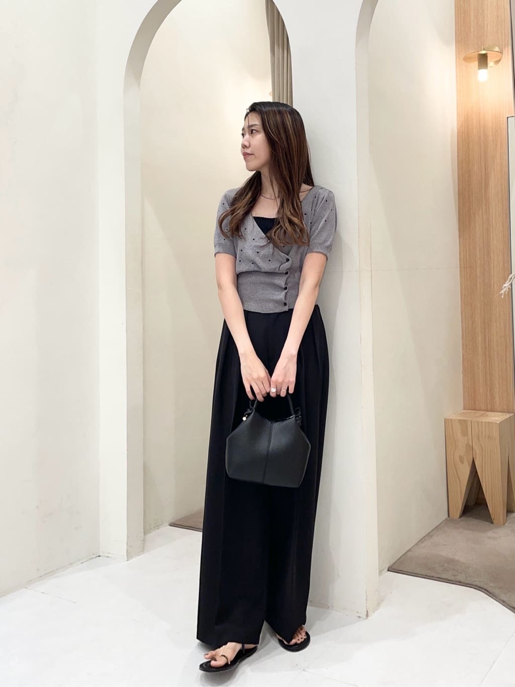 【7月17日に出品停止】カプリシュレマージュ　ドットフリルボタンニット CAPRICIEUX LE'MAGE | ドットフリルボタンニット | Rakuten Fashion