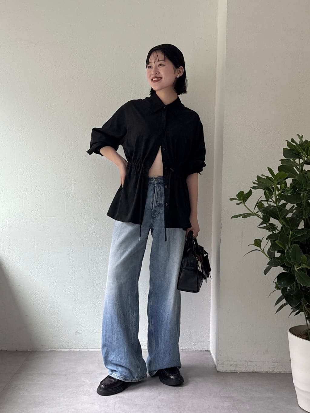 ear PAPILLONNERの《uchida企画》本革2WAYシンプルボストンバッグを使ったコーディネートを紹介します。｜Rakuten Fashion(楽天ファッション／旧楽天ブランドアベニュー)7330905