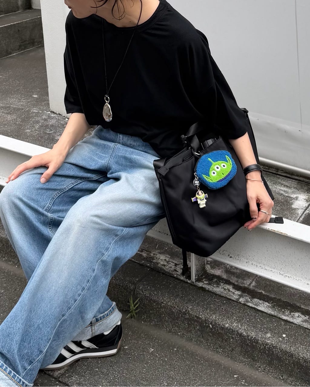 ear PAPILLONNERの《ouchi企画》アジャスタートートバッグ横型を使ったコーディネートを紹介します。｜Rakuten Fashion(楽天ファッション／旧楽天ブランドアベニュー)7332698