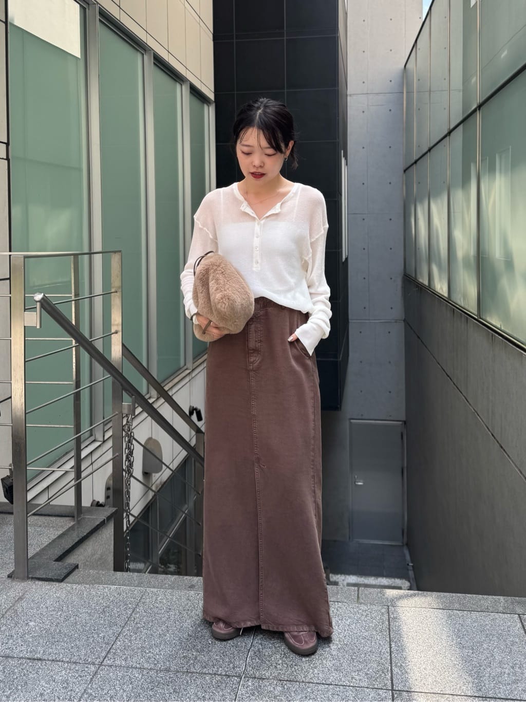 GALLARDAGALANTEの【前後2WAY】シアーワッフル2WAYロンTeeを使ったコーディネートを紹介します。｜Rakuten Fashion(楽天ファッション／旧楽天ブランドアベニュー)7332965