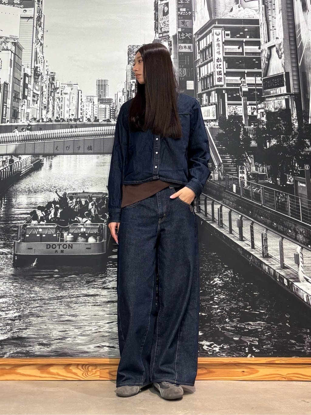 Levi's | SUPER BAGGY バレルジーンズ ダークインディゴ | Rakuten