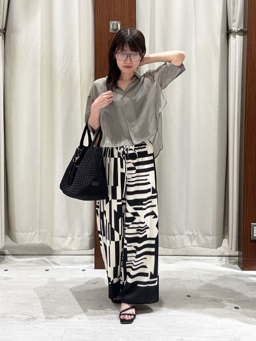 Vin | ミニポーチ付き編み込みスクエアビッグトート | Rakuten Fashion