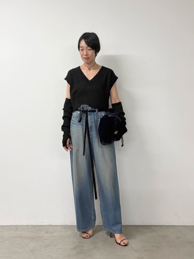 GALLARDAGALANTEの【2026AW Debut】【UNFORM】アームウォーマー付きベストを使ったコーディネートを紹介します。｜Rakuten Fashion(楽天ファッション／旧楽天ブランドアベニュー)7337684