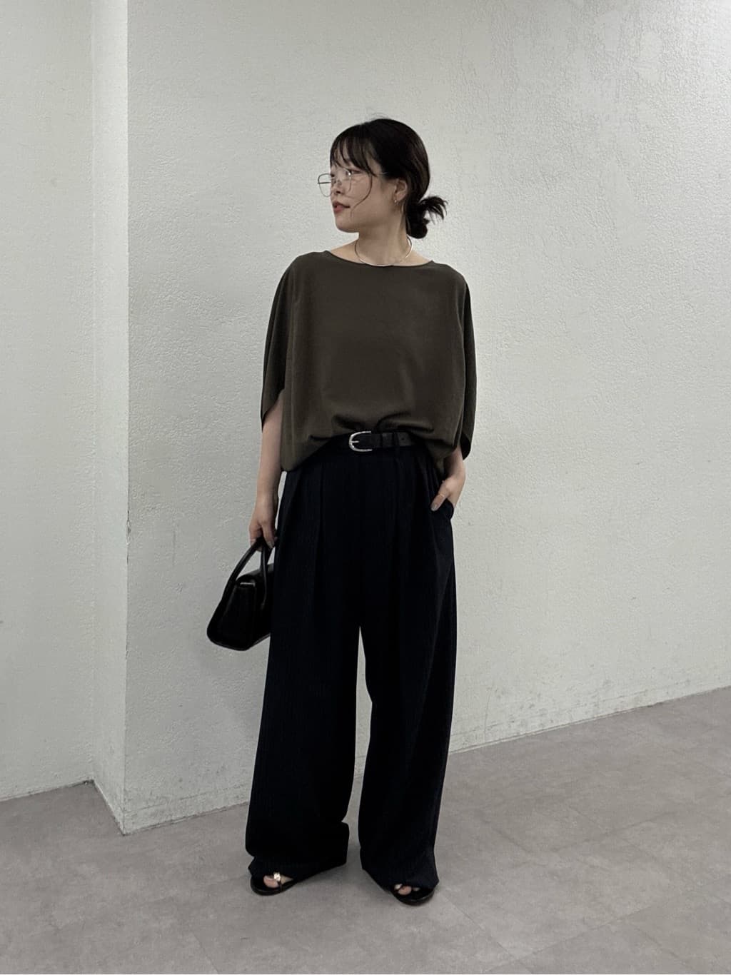 GALLARDAGALANTEのドルマンジャージープルオーバーを使ったコーディネートを紹介します。｜Rakuten Fashion(楽天ファッション／旧楽天ブランドアベニュー)7337857