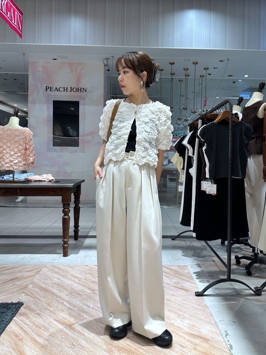 CAPRICIEUX LE'MAGE | ウェーブシャーリングブラウス | Rakuten