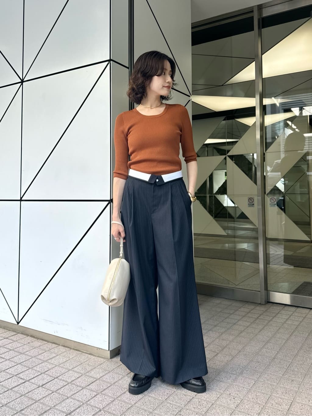 Whim Gazette | 【Hoaw.】Tストラップローファー | Rakuten Fashion
