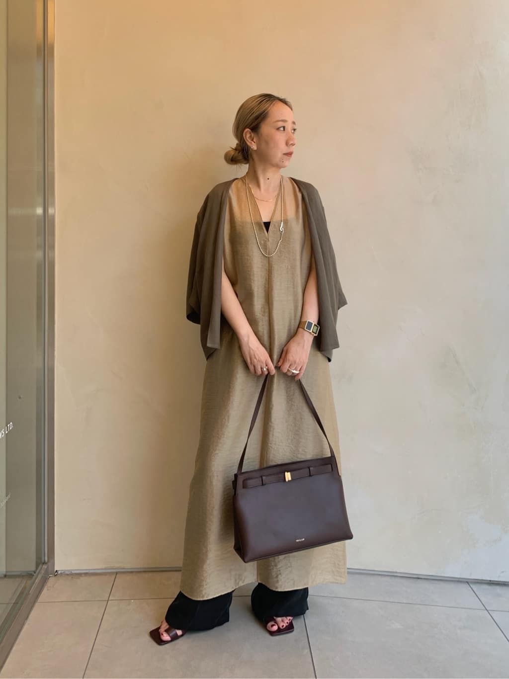 Conte コンテ シアーVネック ロングワンピース ベージュ 定価29700円 conte＞シアー Vネック ロングワンピース（ワンピース）｜conte