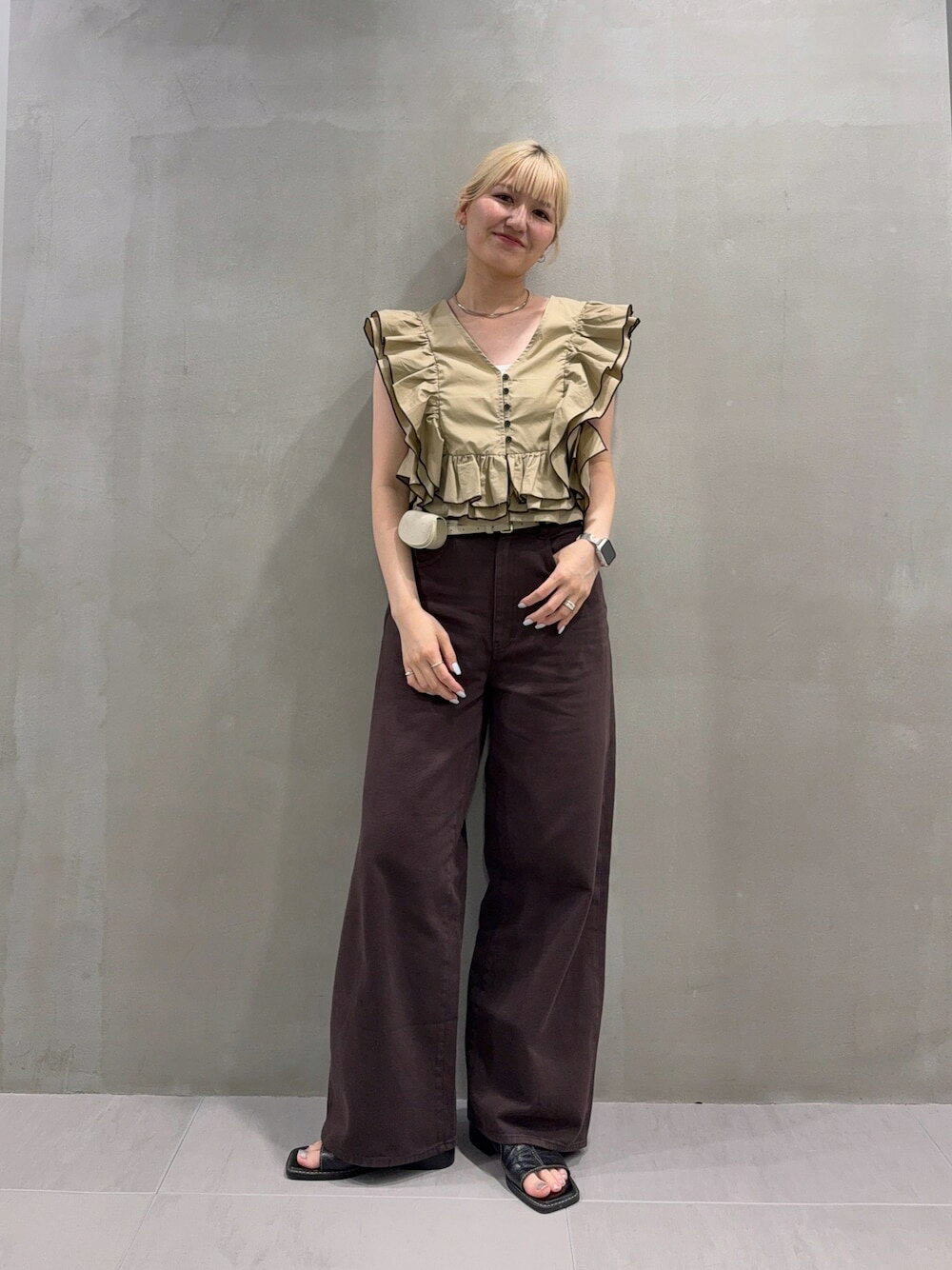 KBF | 2WAYバイカラーフリルブラウス | Rakuten Fashion(楽天