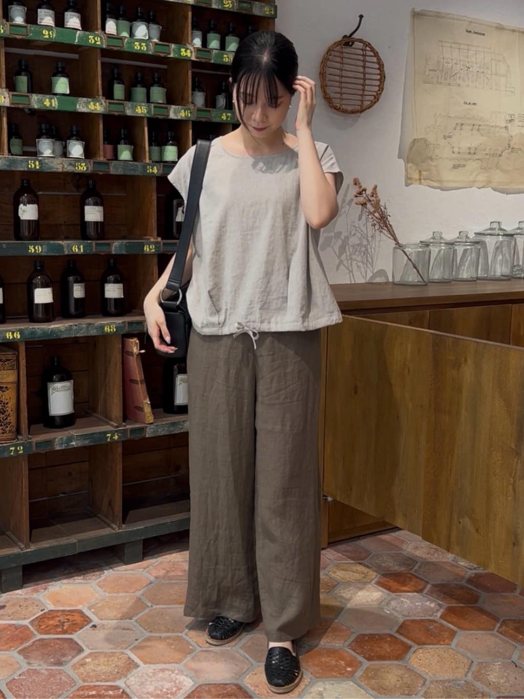 BEARDSLEY ウエストリブリネンパンツ　ベージュ　L BEARDSLEY | リネンウエストリブパンツ【セットアップ】 | Rakuten
