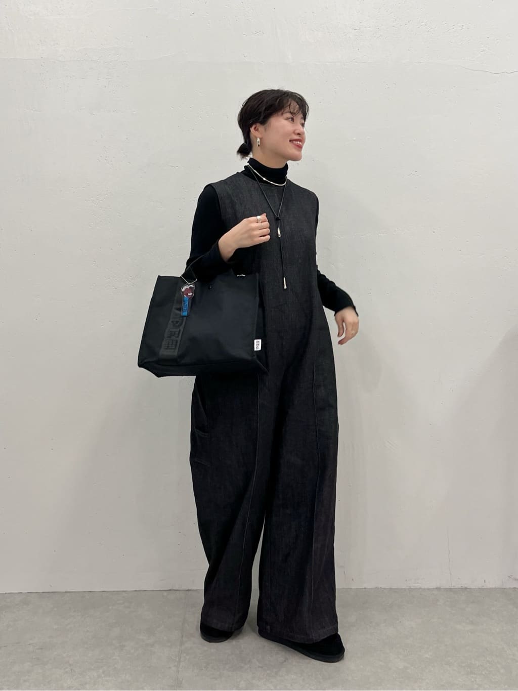 ear PAPILLONNERの再々追加決定!《A4サイズ対応/撥水》PEZ×earミディアムトートバッグを使ったコーディネートを紹介します。｜Rakuten Fashion(楽天ファッション／旧楽天ブランドアベニュー)7347586