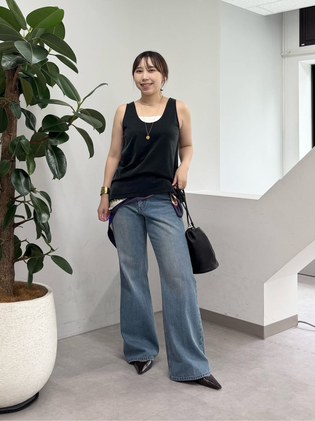 GALLARDAGALANTEの【セットアップ対応】キュプラジャージートップスを使ったコーディネートを紹介します。｜Rakuten Fashion(楽天ファッション／旧楽天ブランドアベニュー)7349904