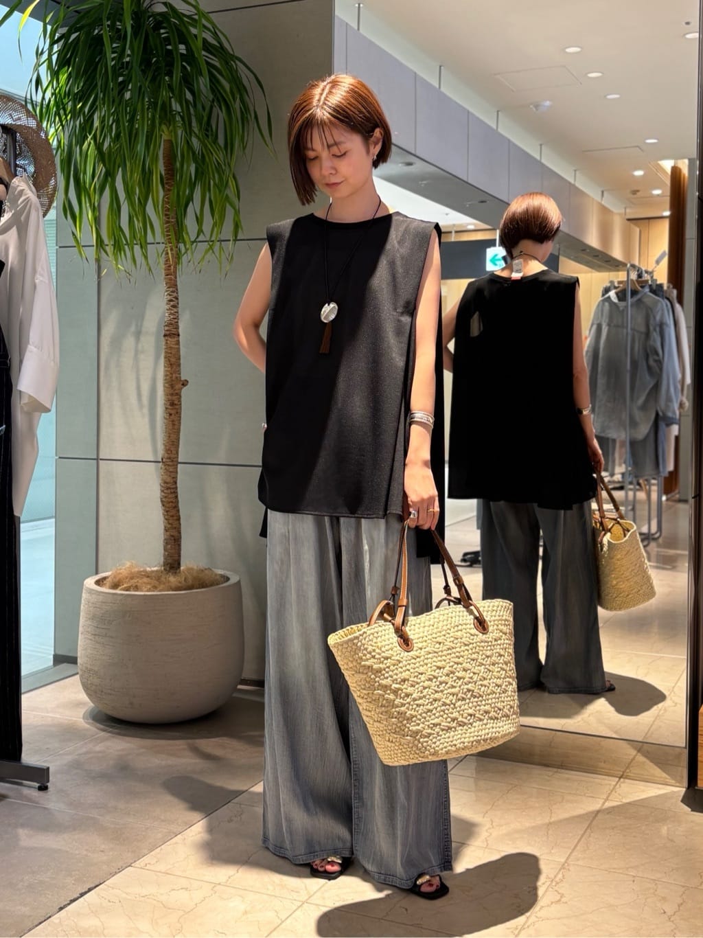 GALLARDAGALANTEのバックフレアカットソーを使ったコーディネートを紹介します。｜Rakuten Fashion(楽天ファッション／旧楽天ブランドアベニュー)7349952