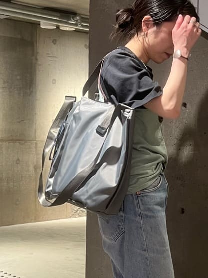 ear PAPILLONNERのSNS総再生数350万越え!《裏地がかわいい/A4サイズ対応》アジャスタートートを使ったコーディネートを紹介します。｜Rakuten Fashion(楽天ファッション／旧楽天ブランドアベニュー)7350329