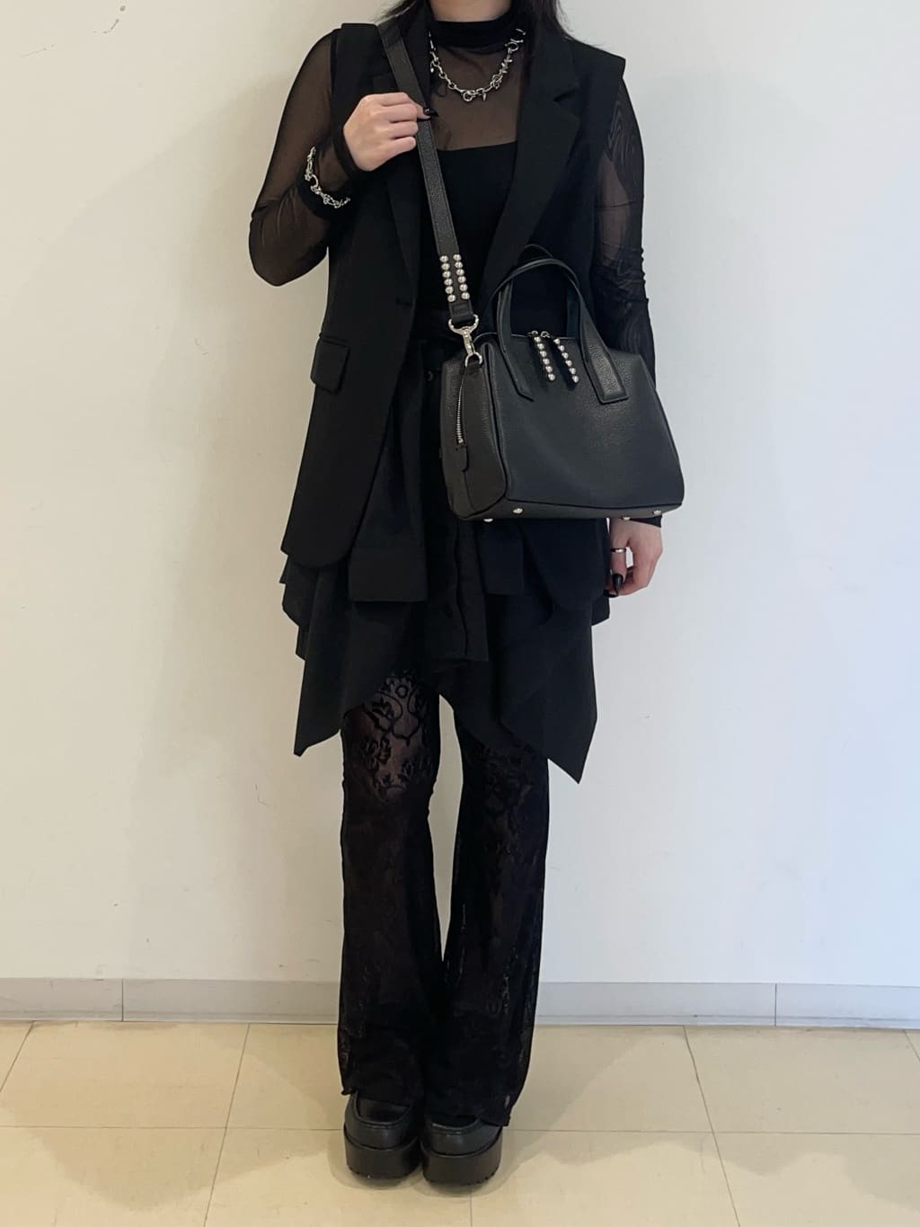 ear PAPILLONNERのシャツ風レイヤードトップス【SUM1 STYLE】を使ったコーディネートを紹介します。｜Rakuten Fashion(楽天ファッション／旧楽天ブランドアベニュー)7353579