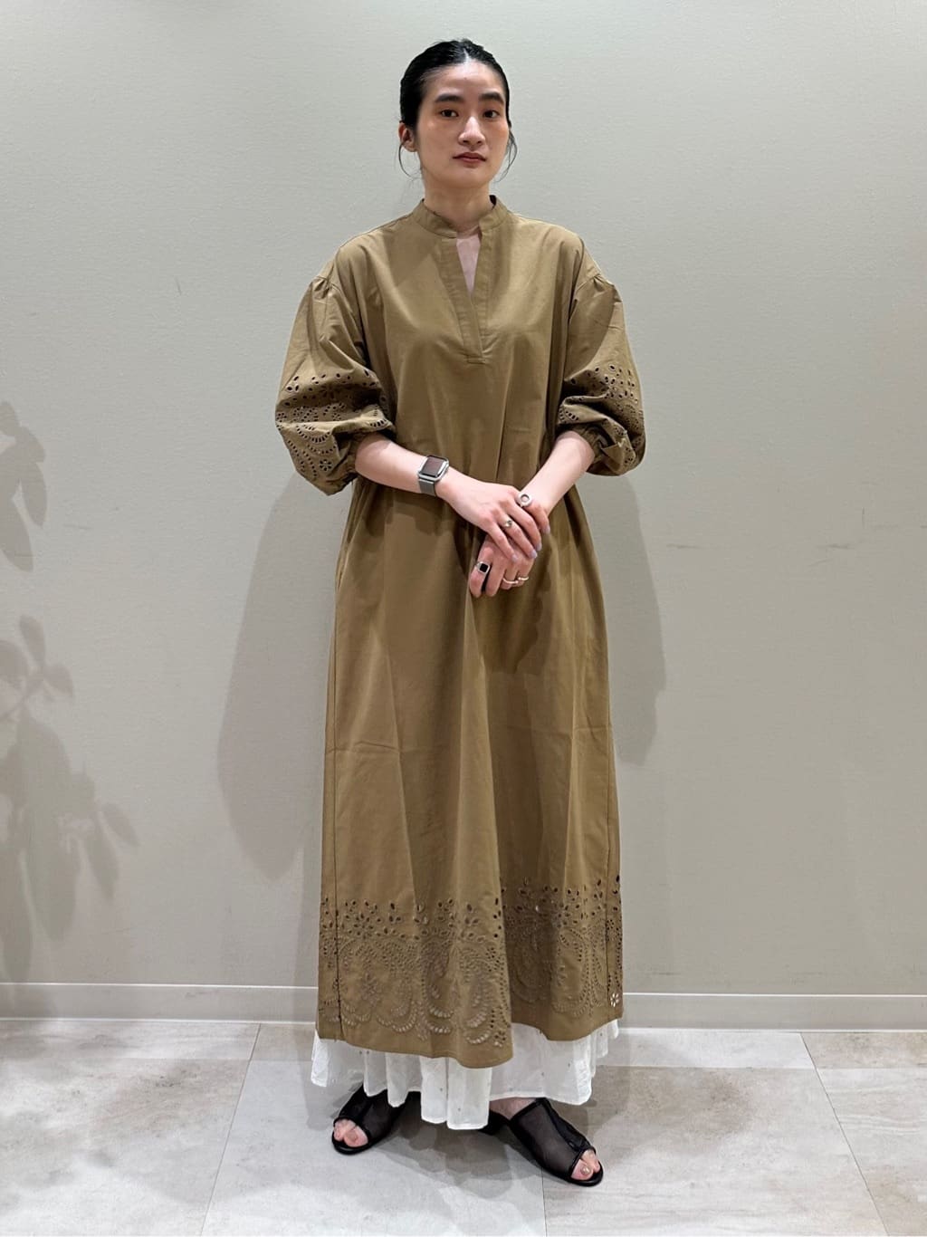 FREAK’S STOREのシアーメッシュサンダルを使ったコーディネートを紹介します。｜Rakuten Fashion(楽天ファッション／旧楽天ブランドアベニュー)7355046