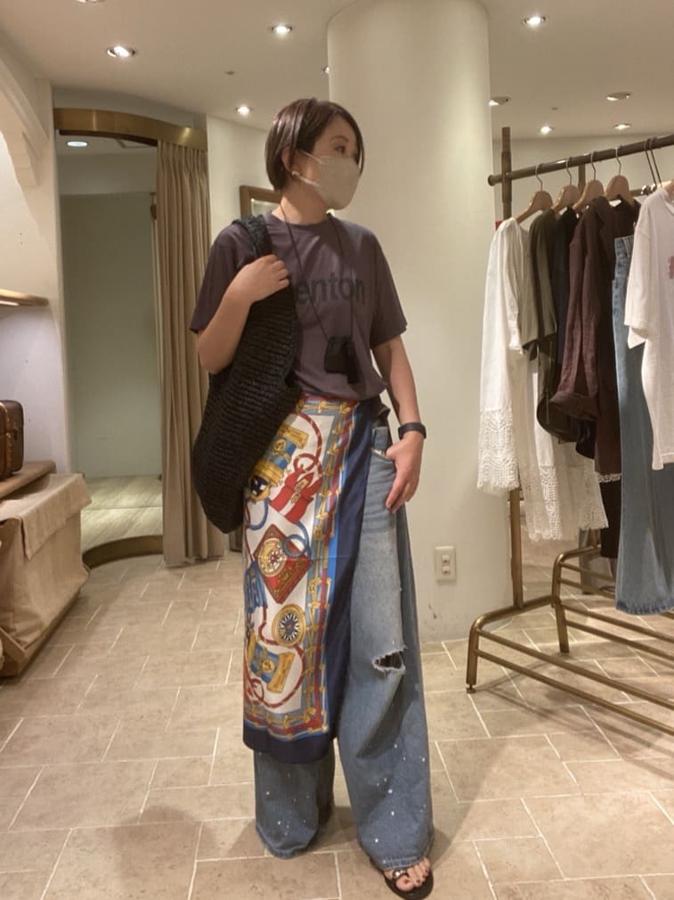 GALLARDAGALANTEのペーパーBIGトートを使ったコーディネートを紹介します。｜Rakuten Fashion(楽天ファッション／旧楽天ブランドアベニュー)7355625