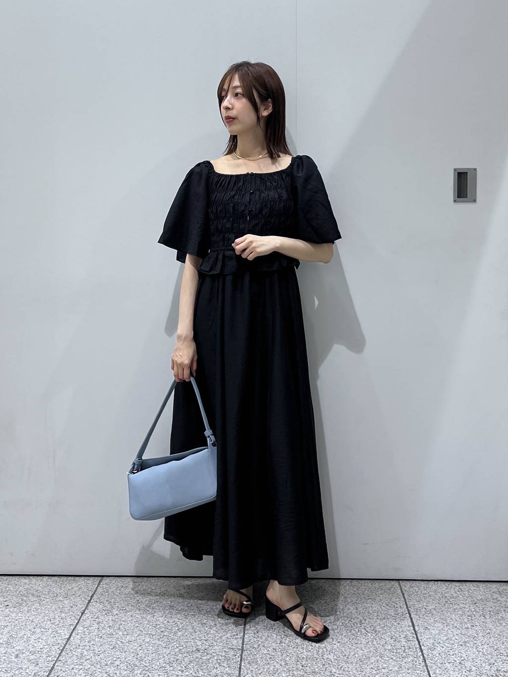 mysty womanのシャーリングブラウスセットワンピースを使ったコーディネートを紹介します。｜Rakuten Fashion(楽天ファッション／旧楽天ブランドアベニュー)7361676