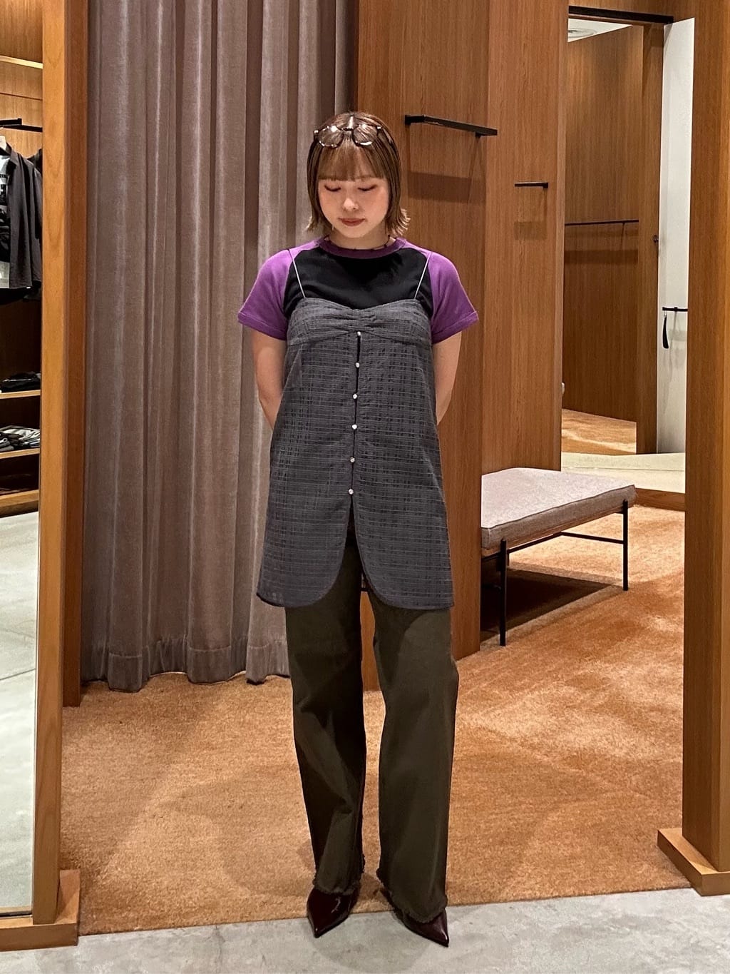 ATTISESSION ワイドデニムパンツ4/402 ベージュ38 新品未使用ATTISESSIONワイド デニムパンツ 4/402 36 - メルカリ