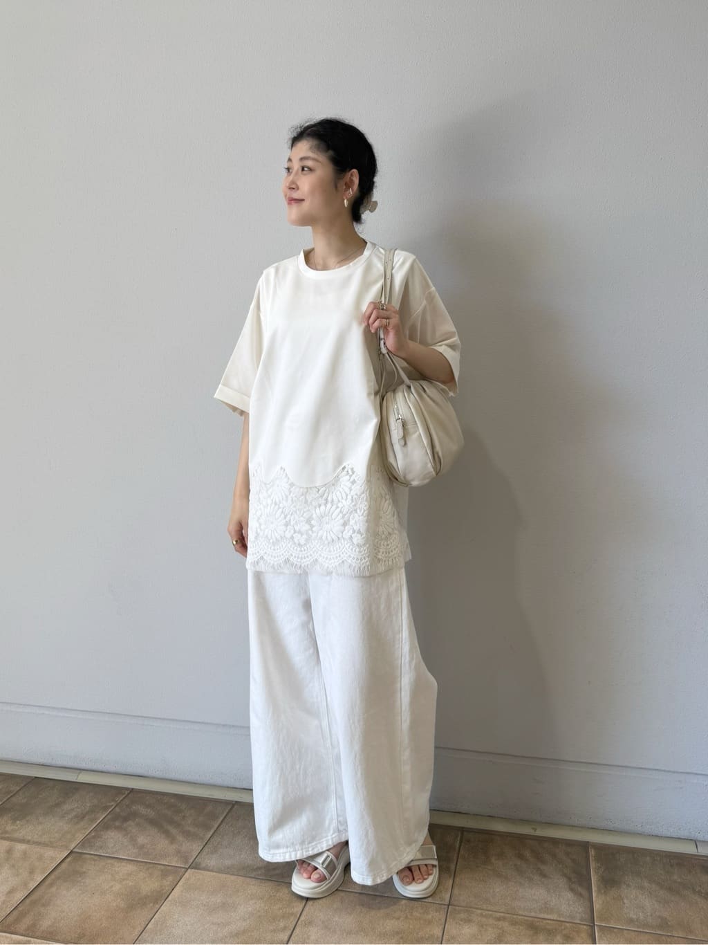 ear PAPILLONNERのコロンボストンバッグを使ったコーディネートを紹介します。｜Rakuten Fashion(楽天ファッション／旧楽天ブランドアベニュー)7371705