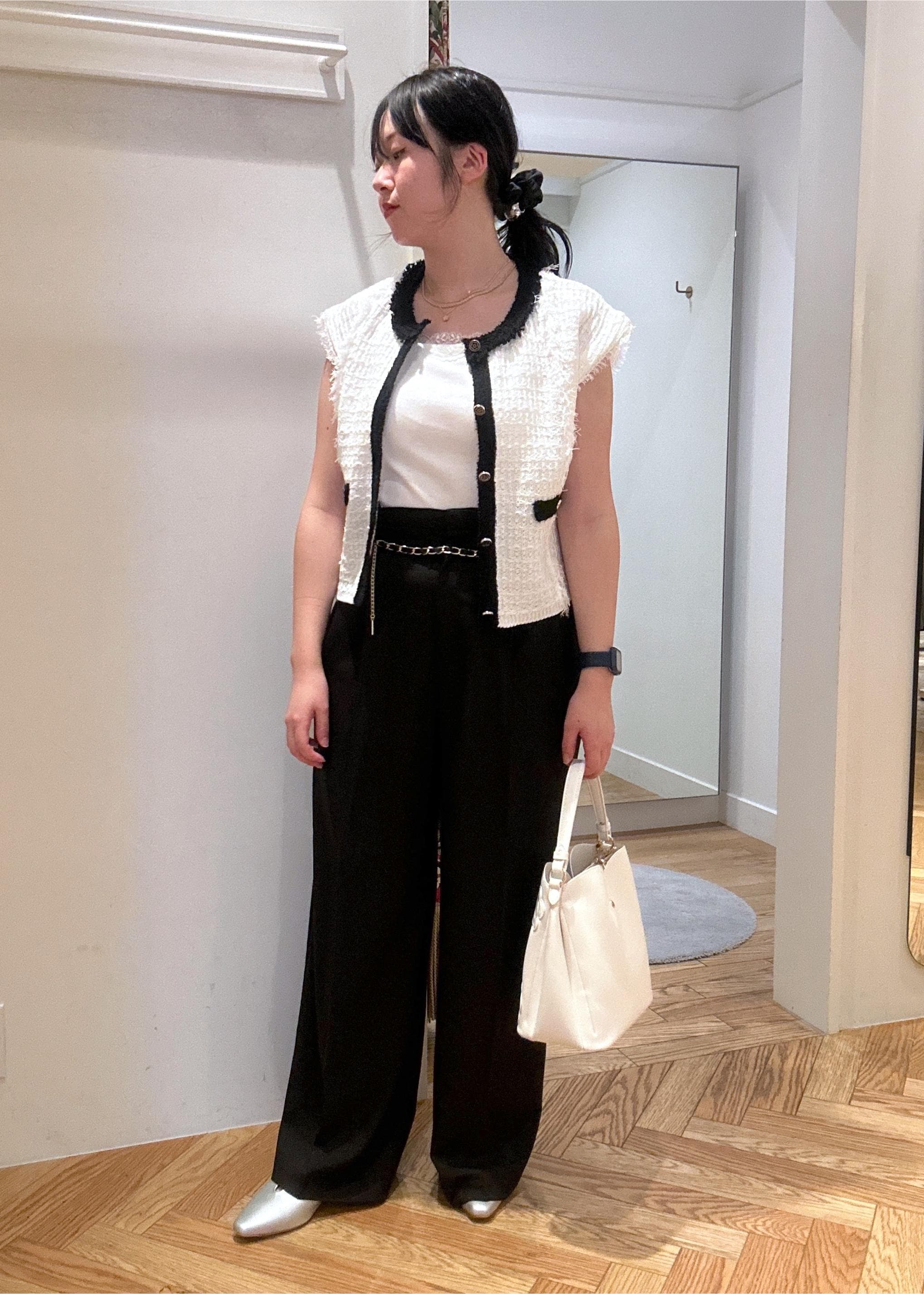 VIS | 【MARY QUANT*VIS】デイジーハートカットバッグ | Rakuten