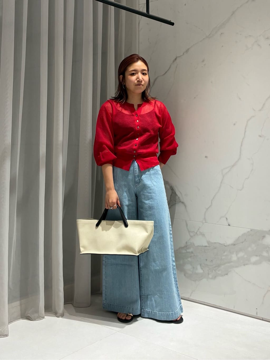 allurevilleのシアーラミースキッパーカーディガンを使ったコーディネートを紹介します。｜Rakuten Fashion(楽天ファッション／旧楽天ブランドアベニュー)7373177