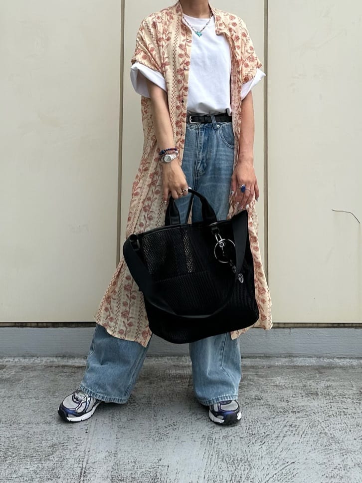 ear PAPILLONNERのフロントボタン柄ワンピース2【SUM1 STYLE】を使ったコーディネートを紹介します。｜Rakuten Fashion(楽天ファッション／旧楽天ブランドアベニュー)7374378