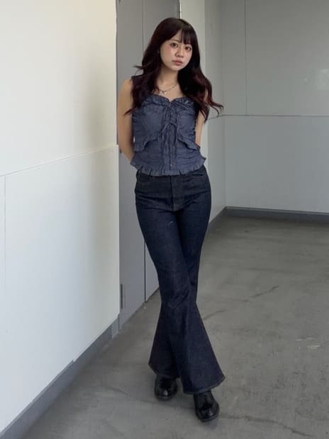 SLYのDUNGAREE SQUEEZE CAMI ブラウスを使ったコーディネート SLY DUNGAREE SQUEEZE CAMI BLOUSE