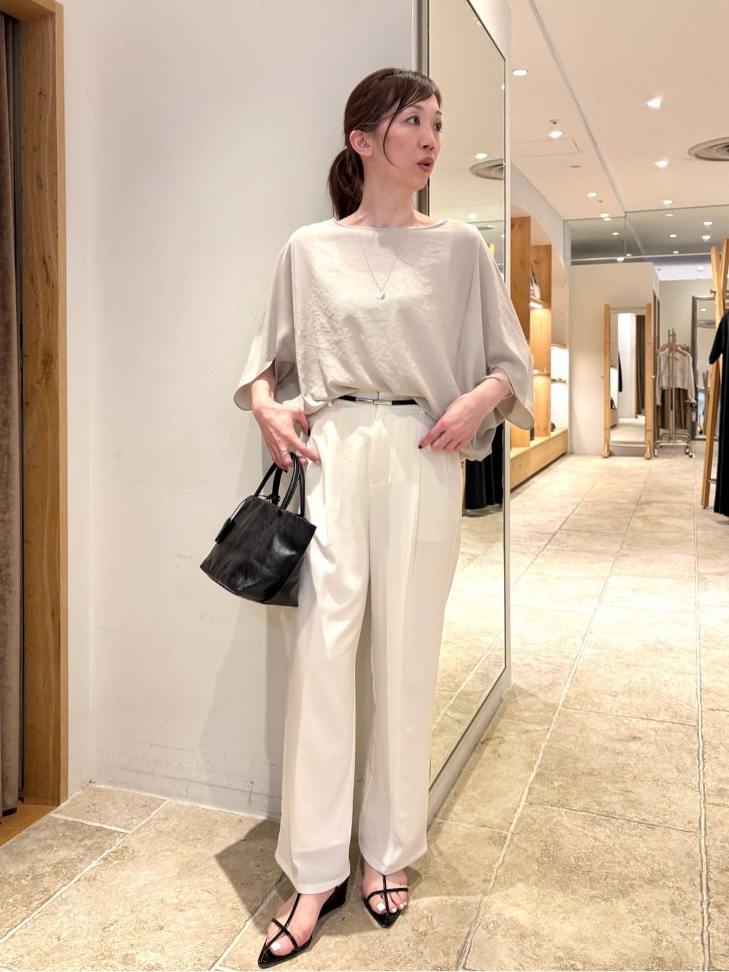 GALLARDAGALANTEのドルマンジャージープルオーバーを使ったコーディネートを紹介します。｜Rakuten Fashion(楽天ファッション／旧楽天ブランドアベニュー)7246614