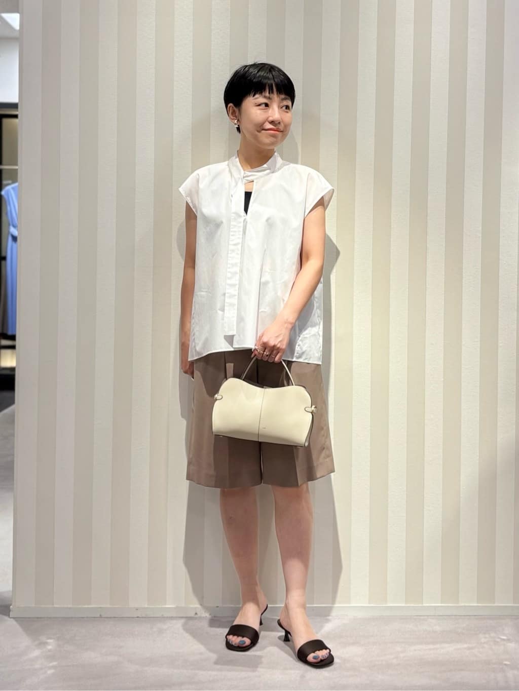 TOMORROWLAND | コットンブロード タイブラウス | Rakuten Fashion