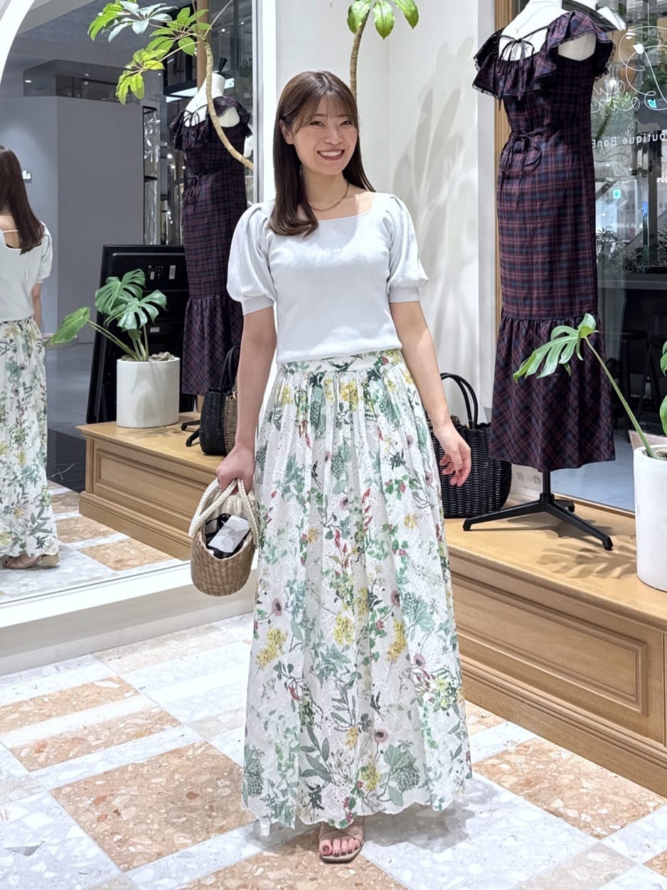 La boutique BonBon | 【涼しく夏映え】エンブロイダリーフラワー