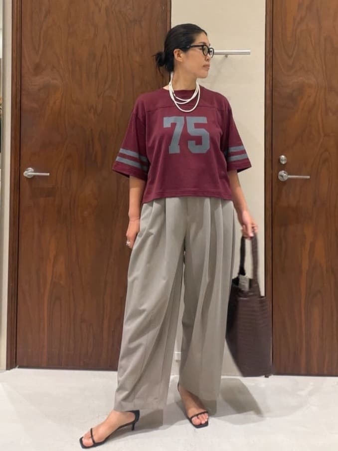 GALLARDAGALANTEのシェルパールセットロングネックレスを使ったコーディネートを紹介します。｜Rakuten Fashion(楽天ファッション／旧楽天ブランドアベニュー)7384054