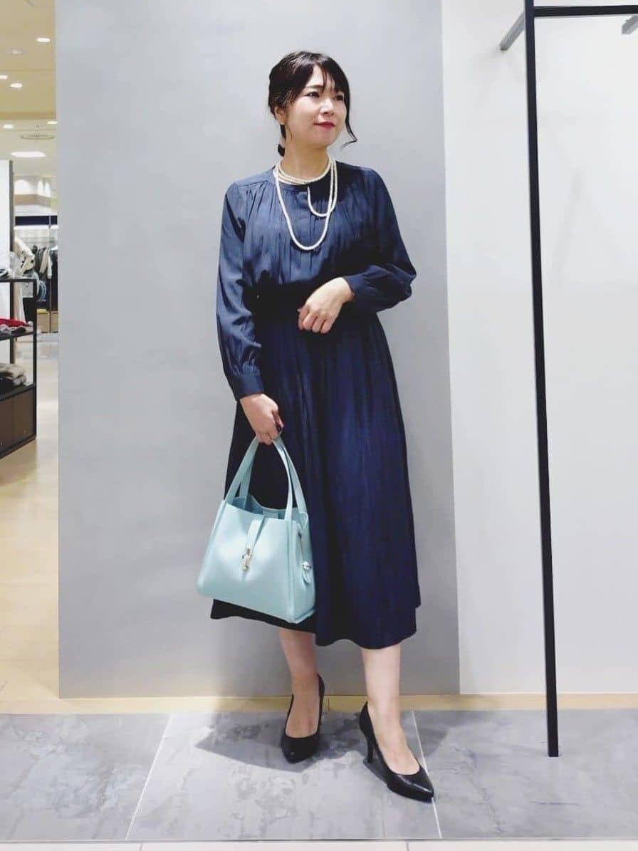 INDIVI | 【洗える】ギャザーフレアワンピース | Rakuten Fashion(楽天