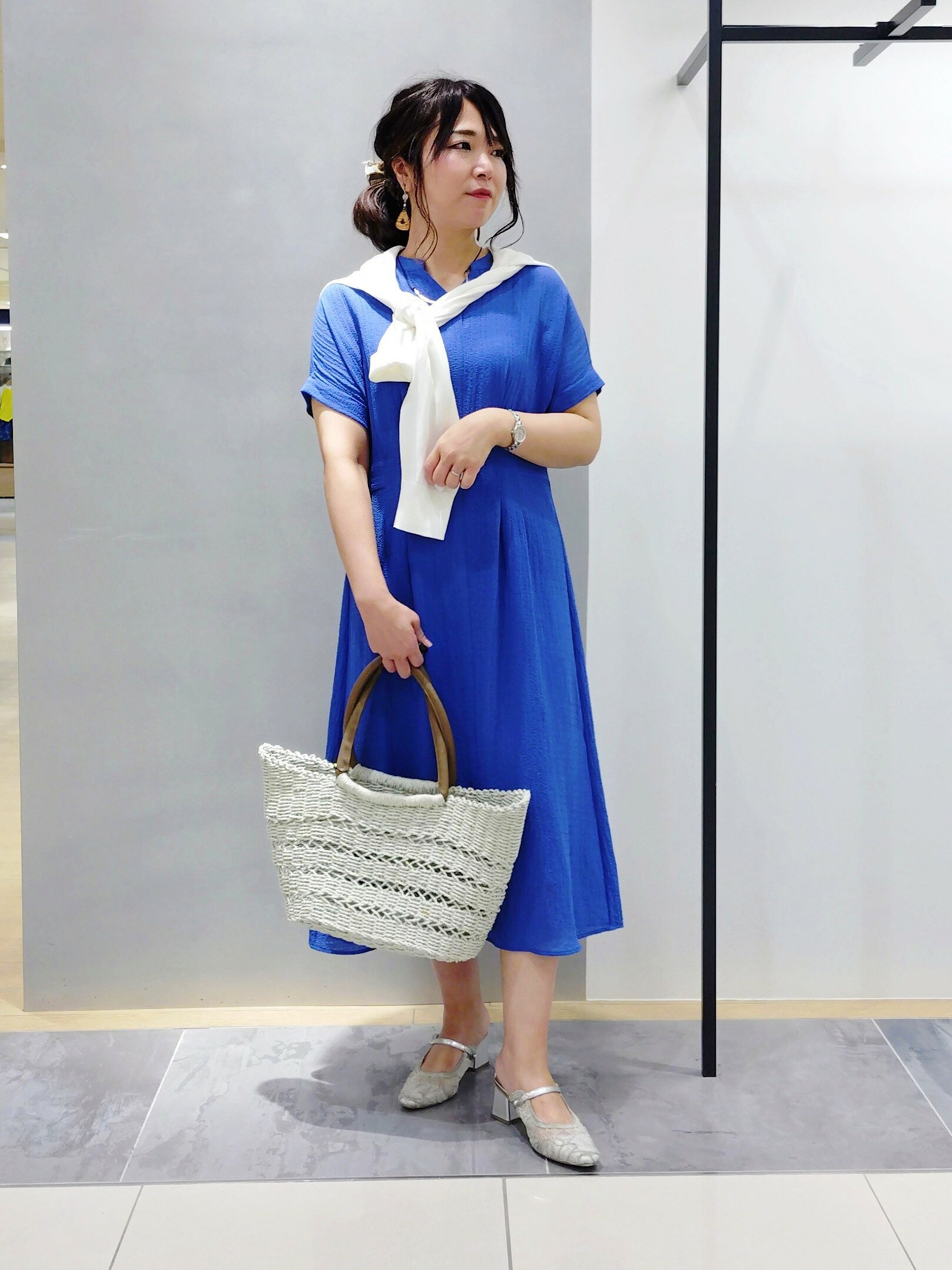 INDIVI | 【洗える】無地&チェーン柄 シャーリングサッカーワンピース