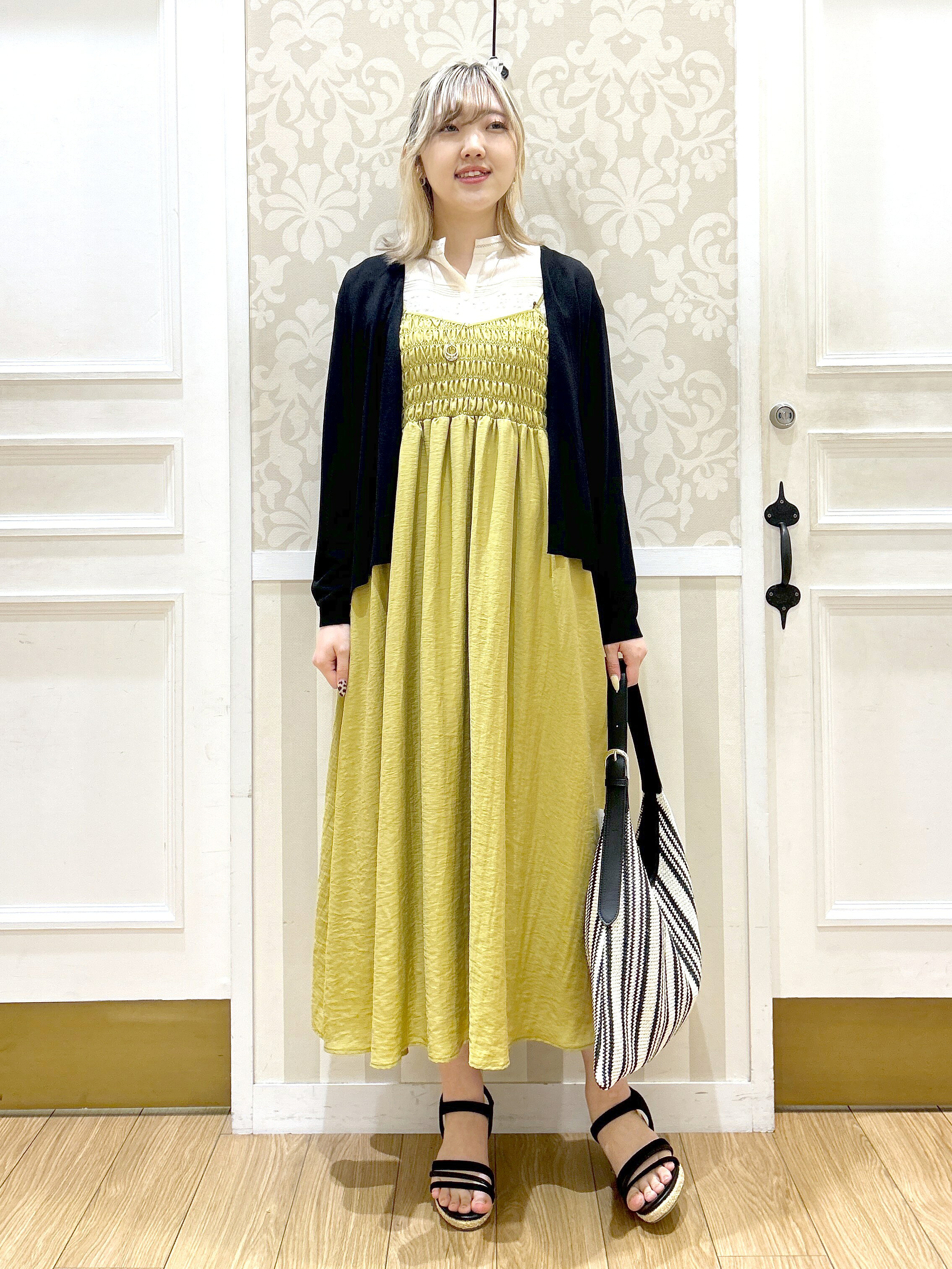 grove | 【洗える】大人のシャーリングキャミワンピース | Rakuten