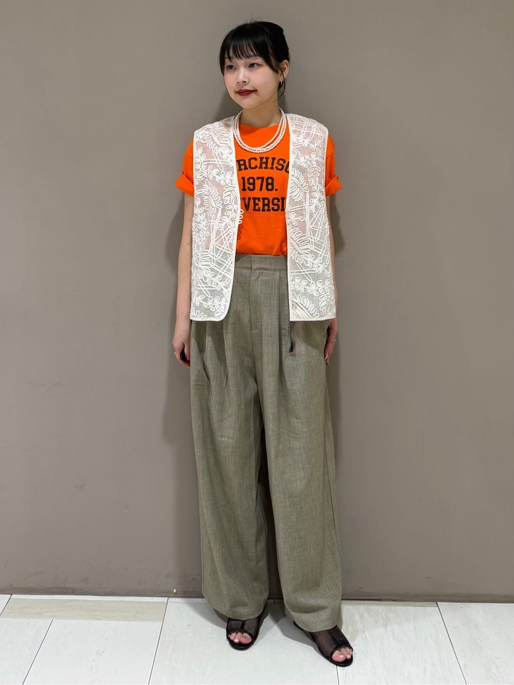 FREAK’S STOREのvintage college logo TEEを使ったコーディネートを紹介します。｜Rakuten Fashion(楽天ファッション／旧楽天ブランドアベニュー)7438606