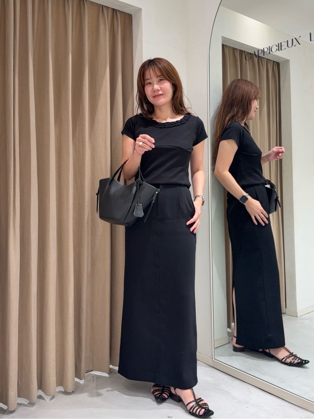 CAPRICIEUX LE'MAGE | フリルネックリブT | Rakuten Fashion(楽天