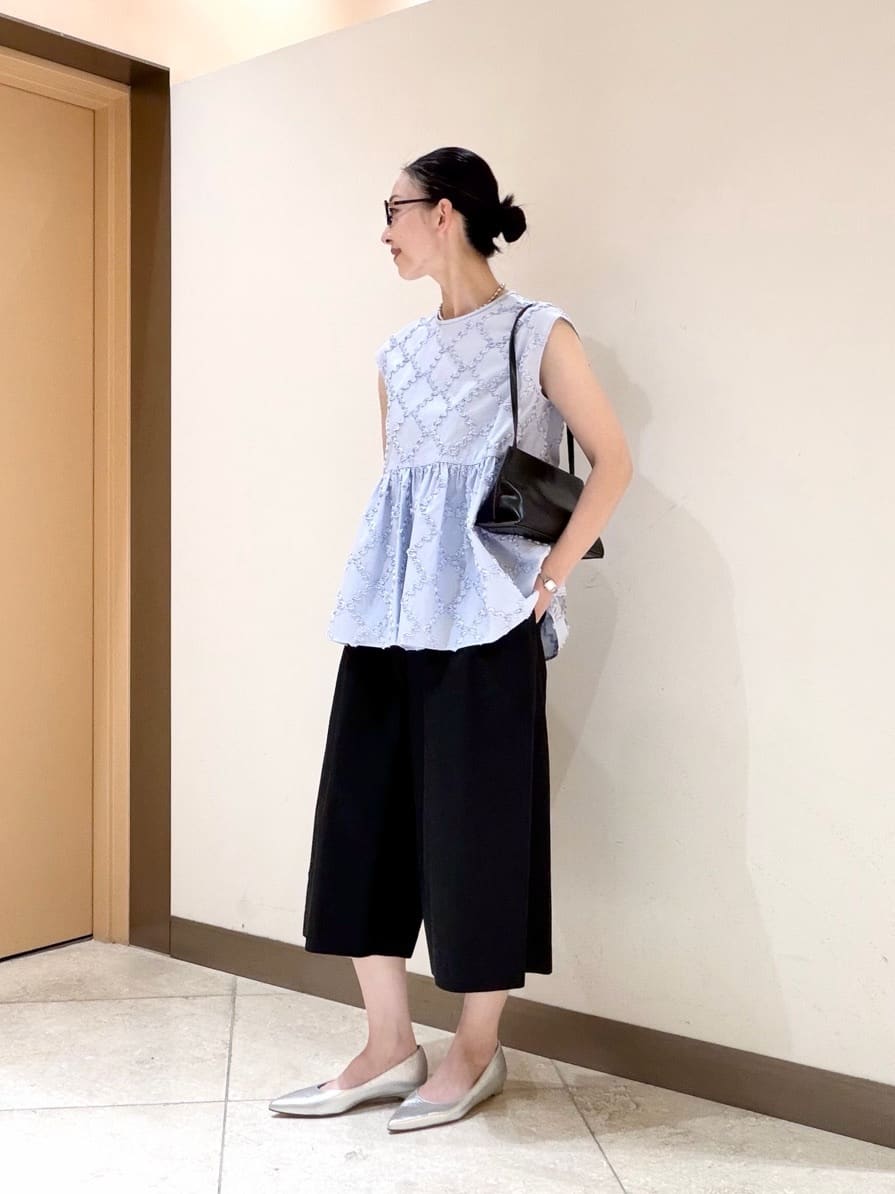 UNITED ARROWS | エンブロイダリー フリル フレンチスリーブ ブラウス
