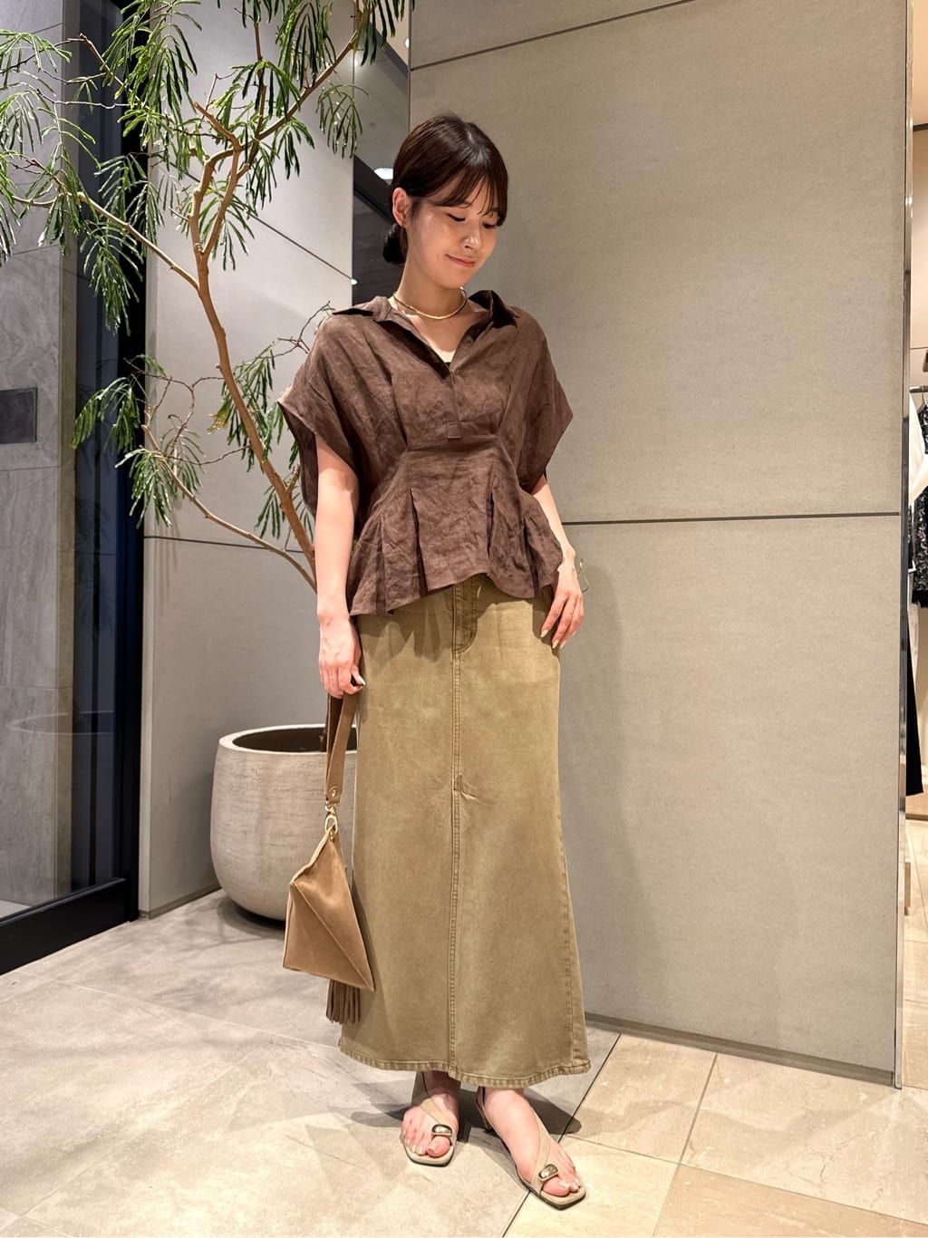 GALLARDAGALANTE | ハーフスリーブウエストシェイプシャツ | Rakuten