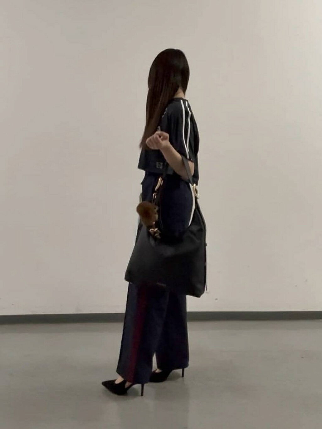 CHARLES & KEITH | Aislin アシュリン ホーボーバッグ | Rakuten
